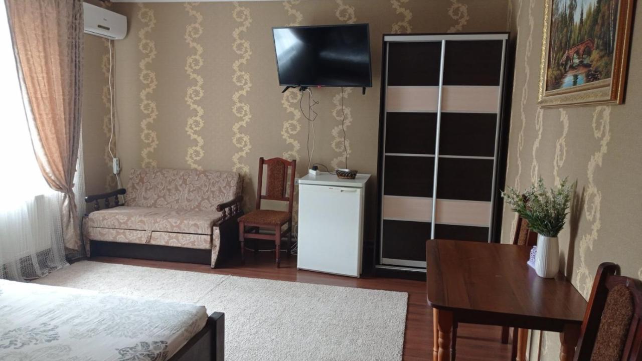 Готель Адріана Dunajivci Kültér fotó